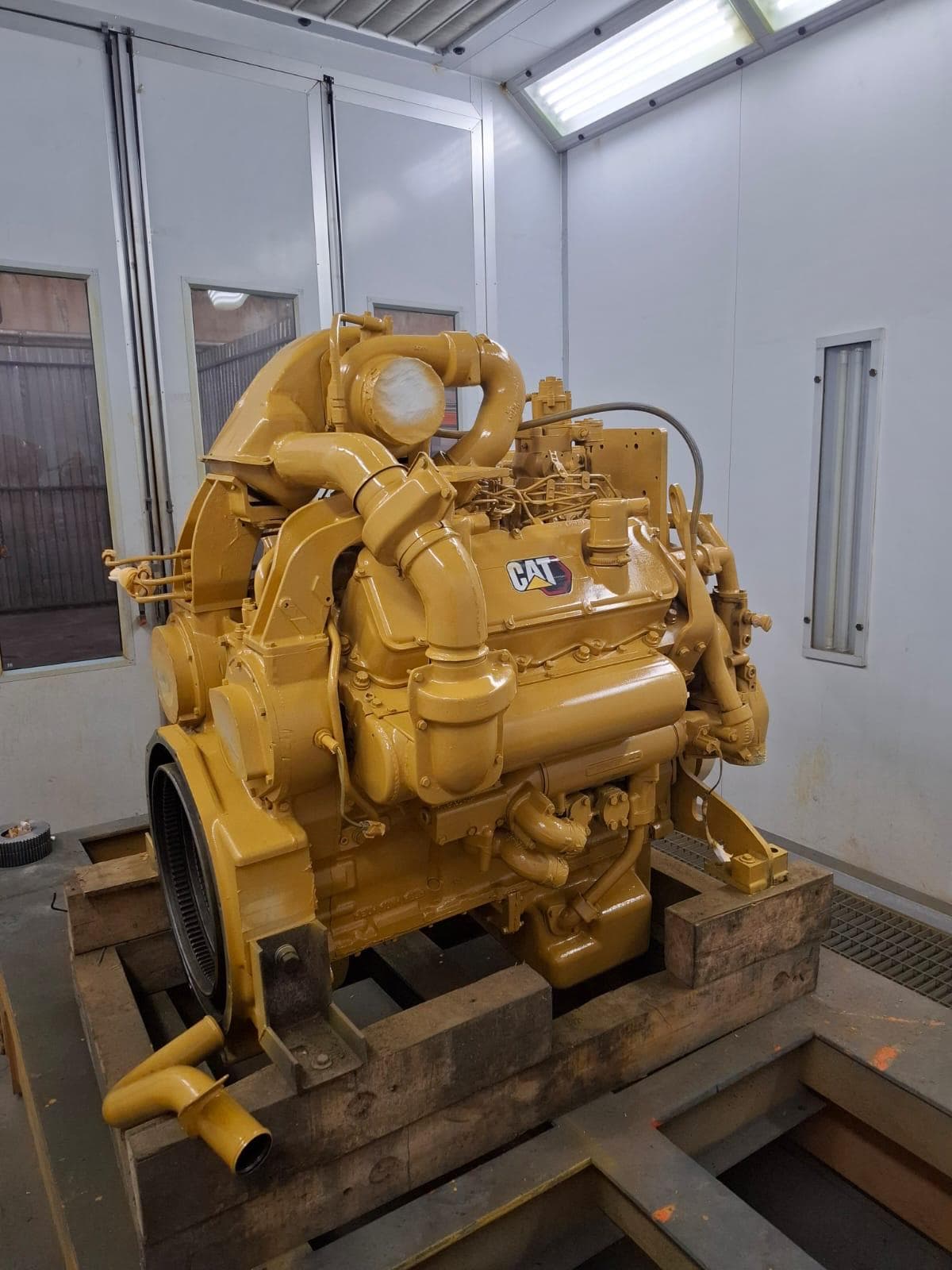 Двигатель Caterpillar 3408 для D9R